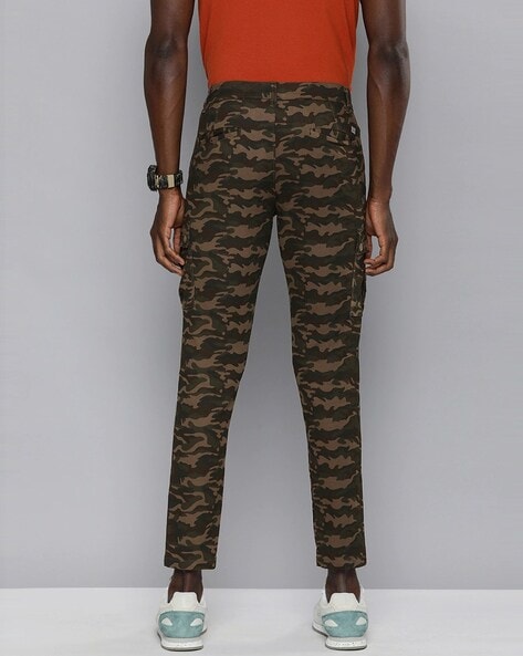 Mid-Rise Slim Fit Cargo Pants