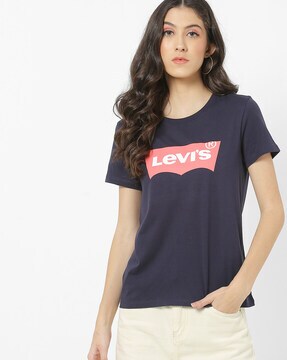 navy levis t shirt