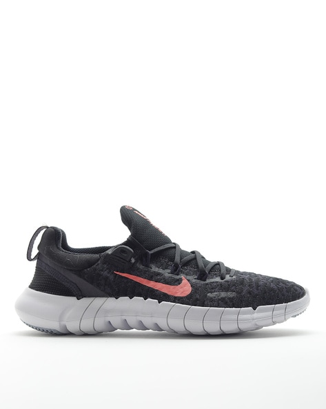 Nike free 5.0 store v2 womens black