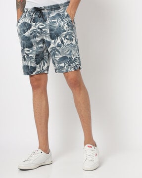 Buy Blue & White Shorts & 3/4ths for Men by DENIZEN FROM LEVIS Online |  
