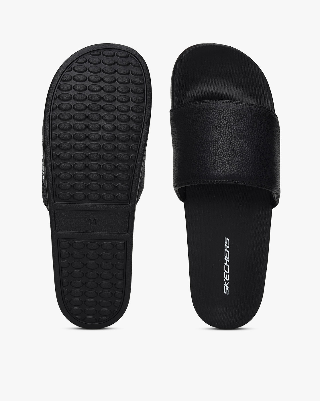 black skechers flip flops