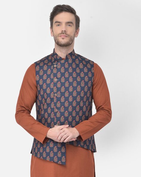 Buy online Solid Asymmetric Nehru Jacket from Jackets for Men by Tahvo for  ₹1579 at 47% off | 2024 Limeroad.com