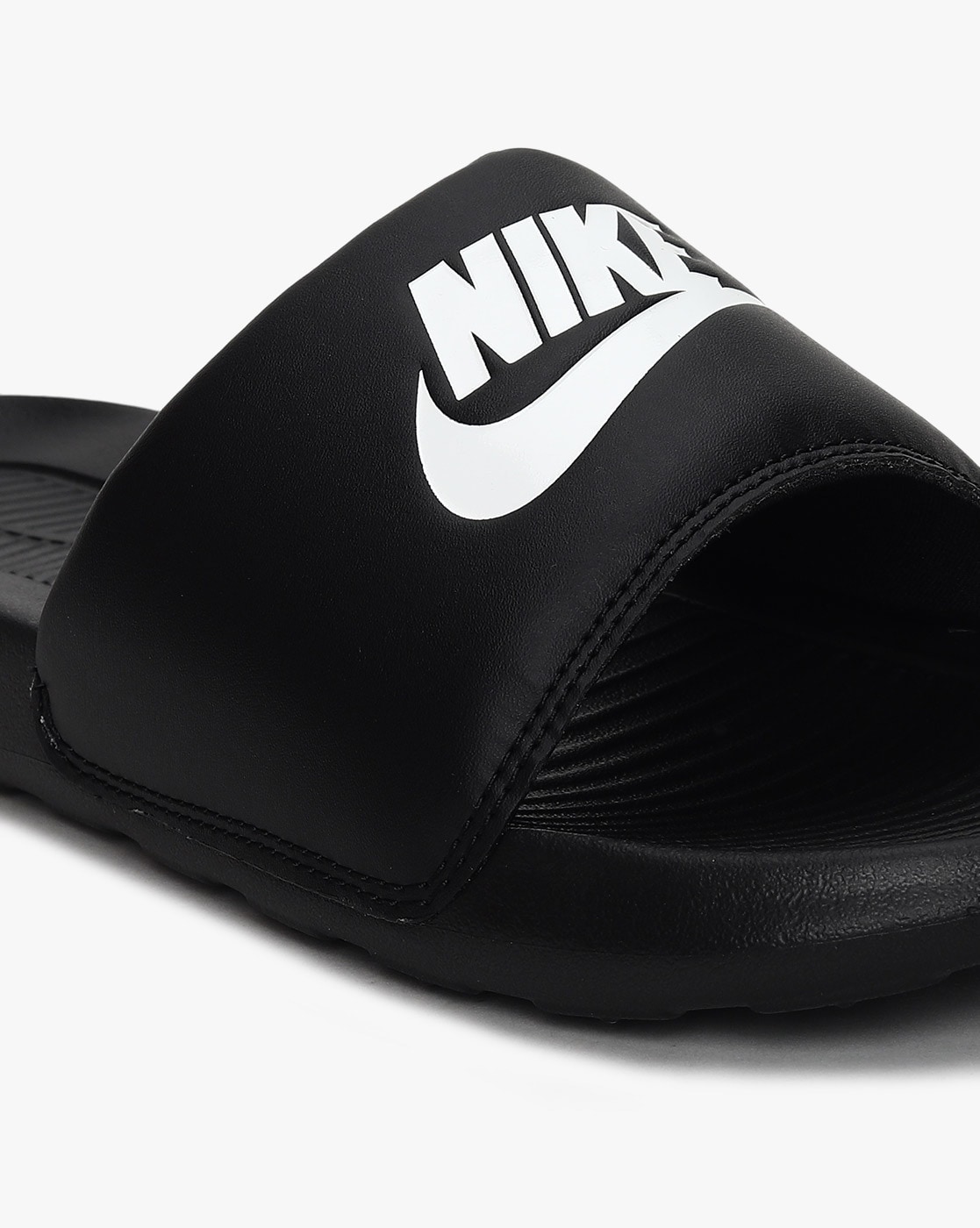 Buy Black Flip Flop Slippers for Men by NIKE Online Ajio