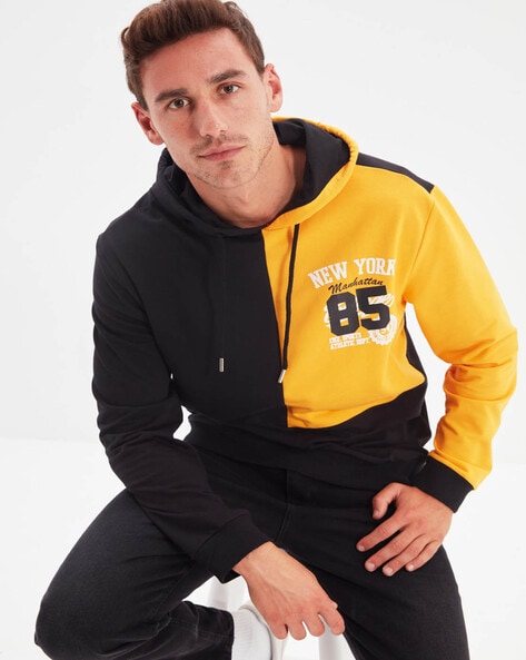 Buy Black Sweatshirt & Hoodies for Men by TRENDYOL Online