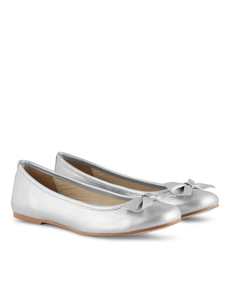 Silver flat dress outlet shoes