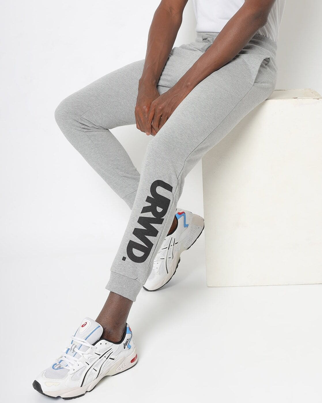 pantalon just do it gris