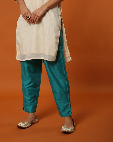 Women Printed Pants with Insert Pockets Price in India