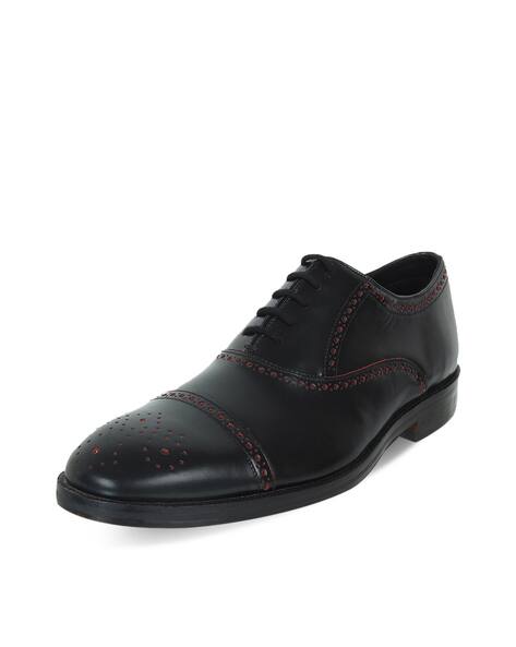 clarks black oxfords