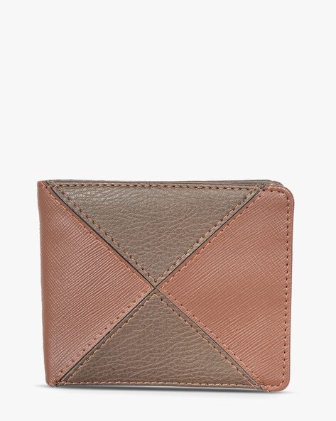 10% OFF on Baggit Men Brown Solid Two Fold Wallet on Myntra | PaisaWapas.com