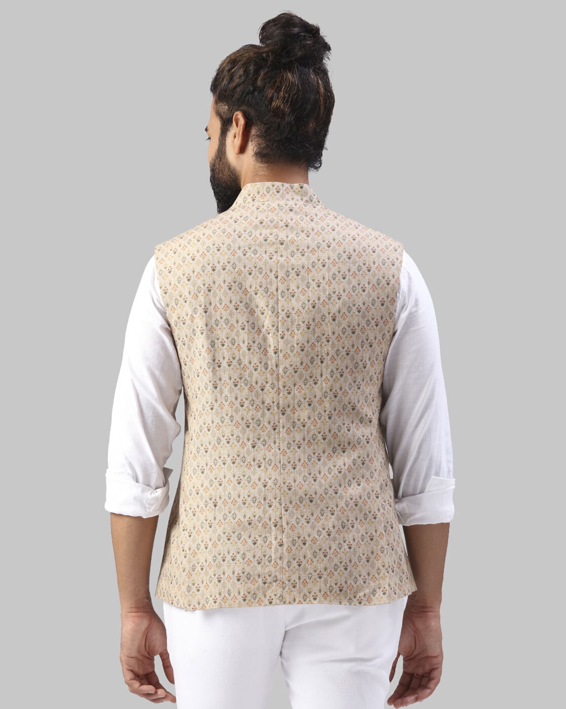 Raymond Sleeveless Solid Men Jacket - Buy Raymond Sleeveless Solid Men  Jacket Online at Best Prices in India | Flipkart.com