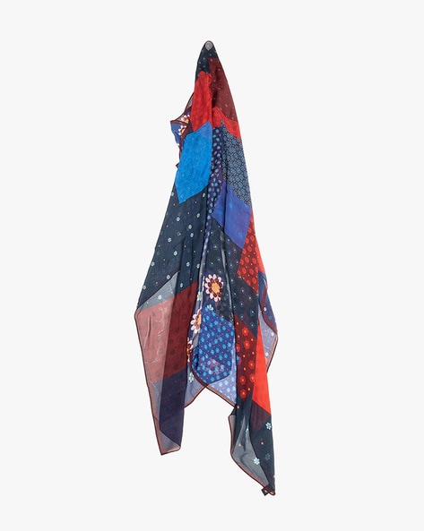 Geometric Print Stole Price in India