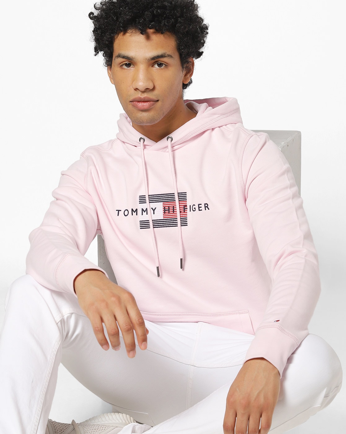geld voetstappen haakje Buy Pink Sweatshirt & Hoodies for Men by TOMMY HILFIGER Online | Ajio.com