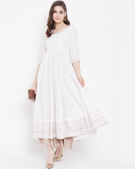white anarkali kurta