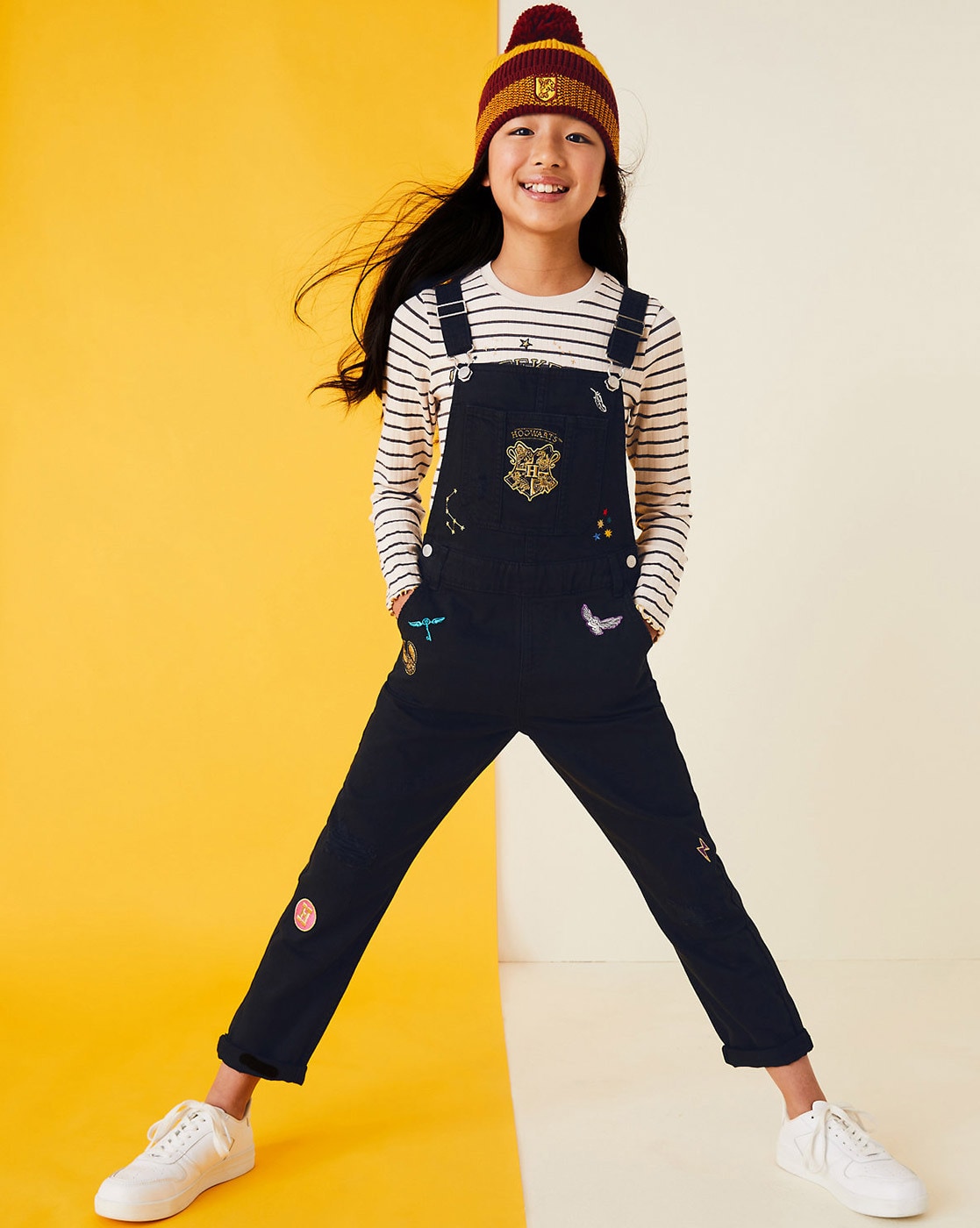 Girls deals black dungarees