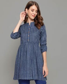 Buy Navy Kurtis & Tunics for Women by Antaran Online