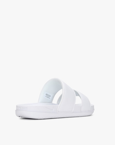 White nike best sale slides 2 straps