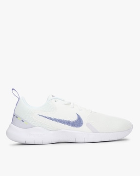 nike viale all white