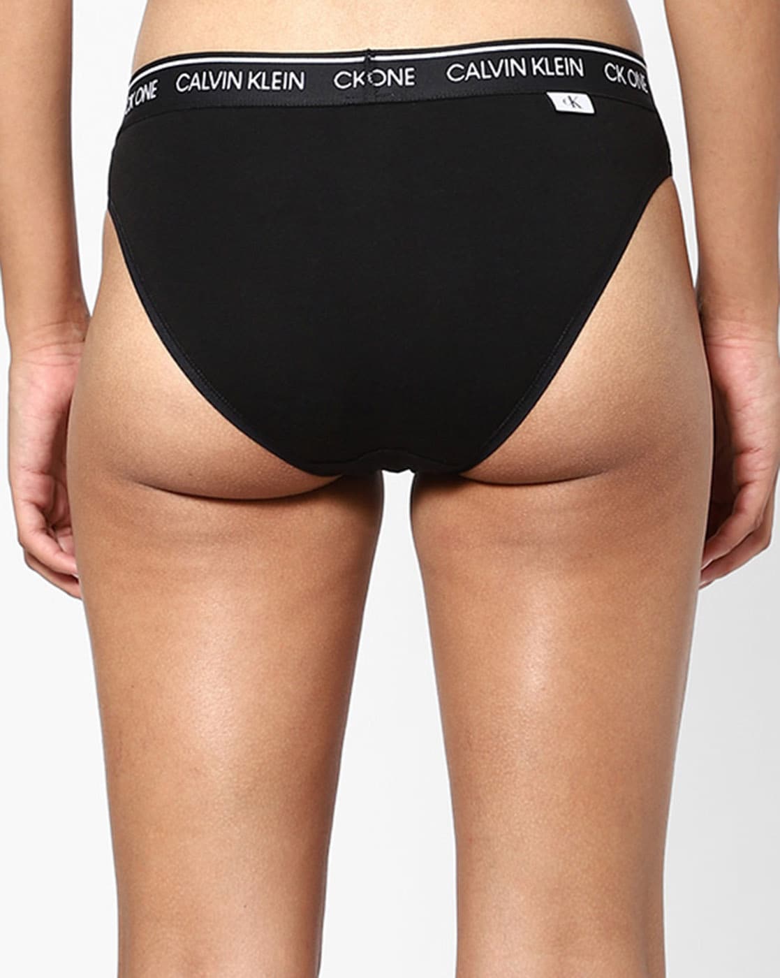 Calvin Klein Women`s Monochrome Cotton Bikini Panty 5 Pack,  Black(qp2800-402)/Pk_g, Small : : Clothing, Shoes & Accessories