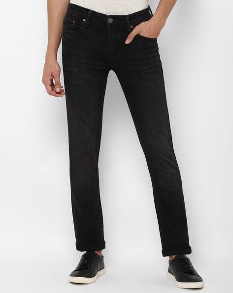 American Eagle Outfitters 
