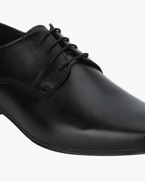 Red tape black on sale derby formal shoes