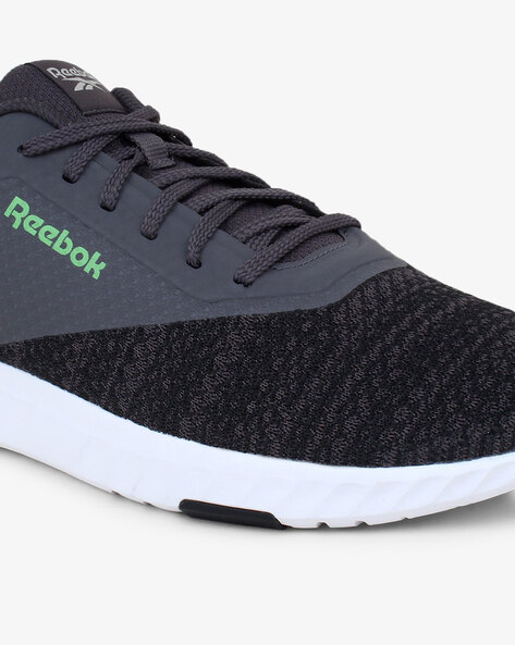 reebok kyris 1.0