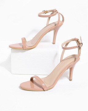 Nude shop shade heels