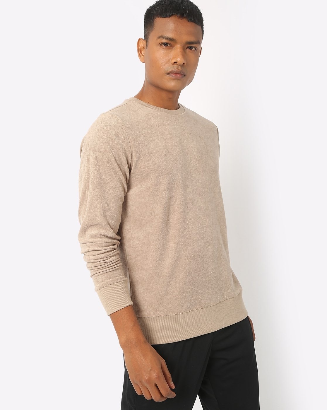 cream crew neck sweatshirt