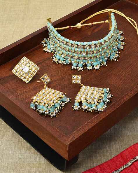 ZAVERI PEARLS 