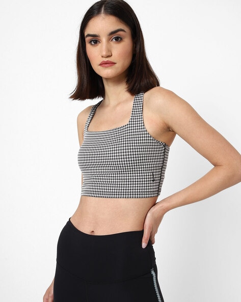 Nike crop top black cheap and white