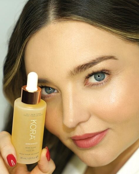 Miranda Kerr Uses This Kora Organics Glowy Facial Oil — Just $26