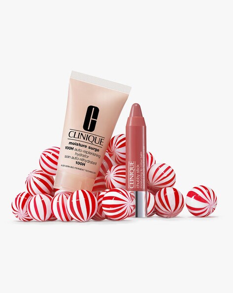 Clinique gift with purchase: Get a free 7-piece goody bag with purchase