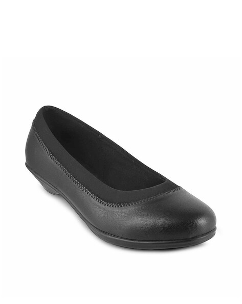 Buy Black Flat Shoes for Women by Mochi Online