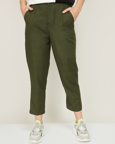 Bossini Women's Khaki Pants, Women's Fashion, Bottoms, Other Bottoms on  Carousell