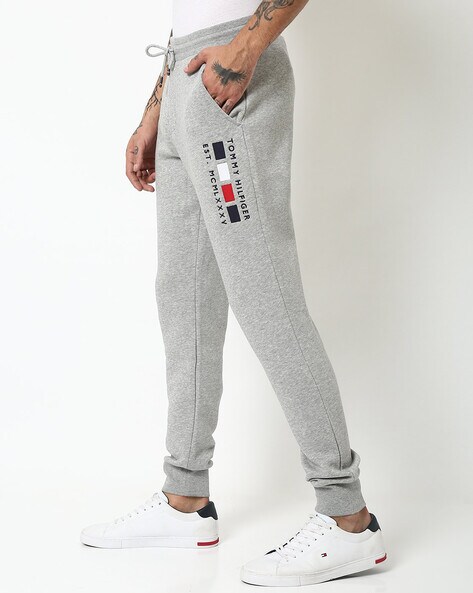 tommy jeans joggers mens