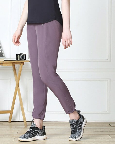 15 Best Travel Pants For Women, According To Reviews | HuffPost Life