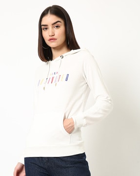 hoodies for women near me