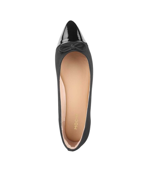 Buy Black Flat Shoes for Women by Mochi Online