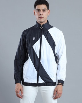 sleeveless windbreaker nike