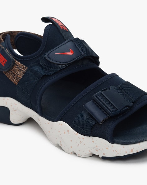 Nike canyon sandal discount kids