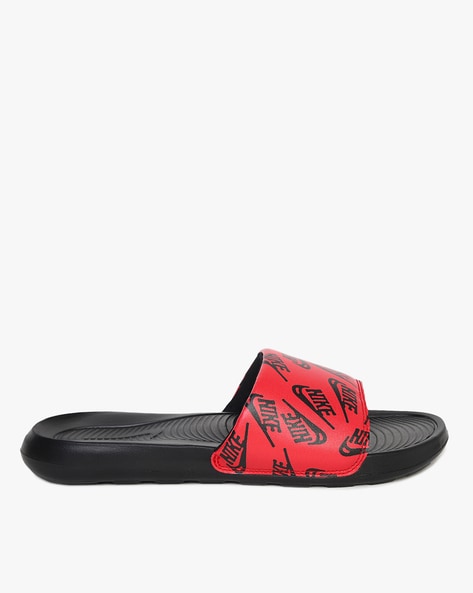 Nike flip flops red best sale and black