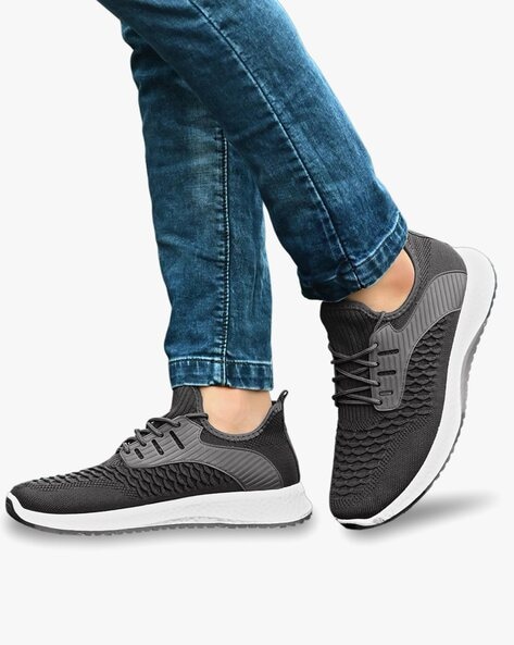 Low-Top Lace-Up Casual Shoes