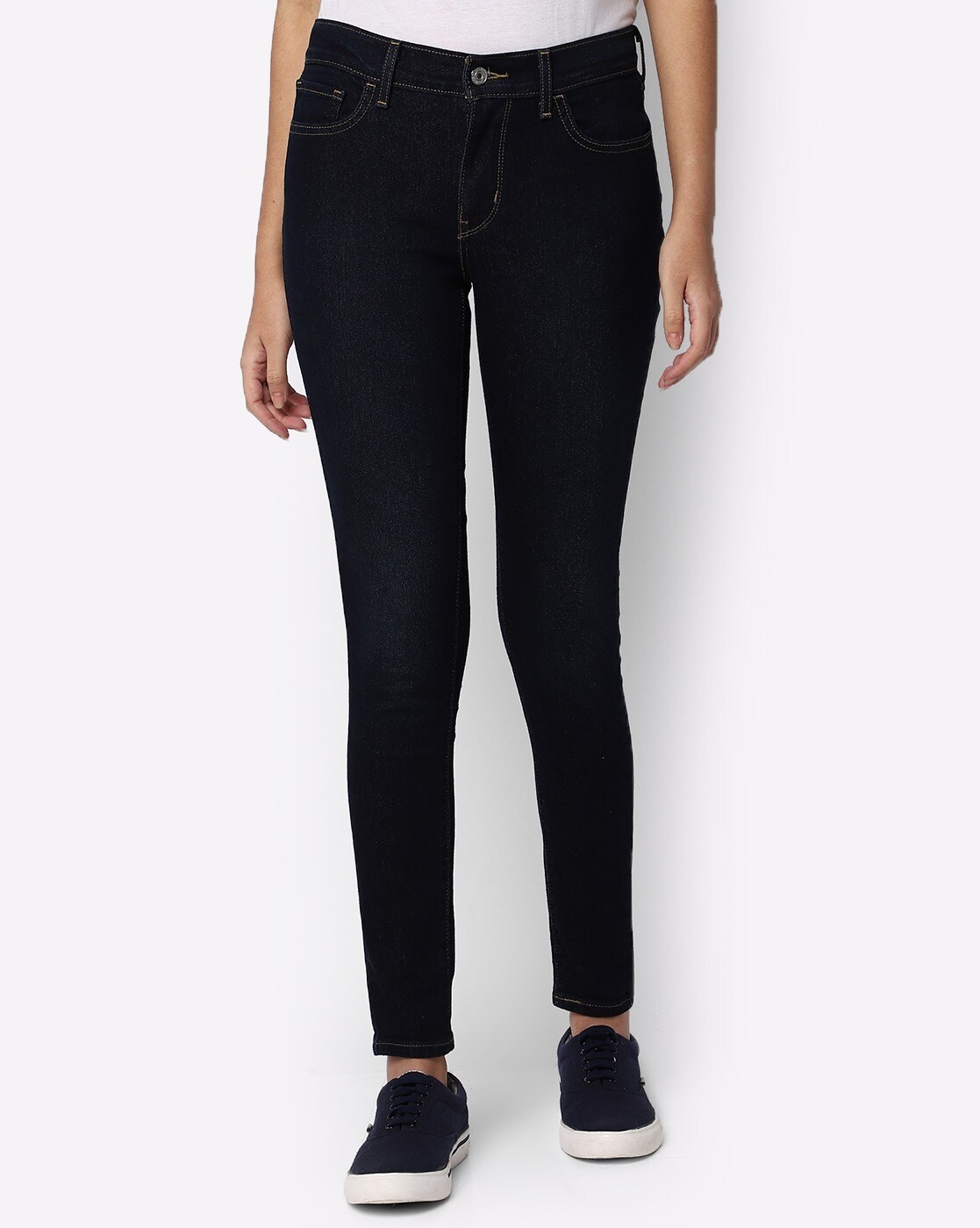 Buy Blue Jeans & Jeggings for Women by LEVIS Online