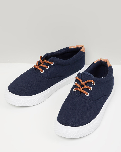 the bay mens casual shoes