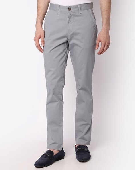 Buy UNITED COLORS OF BENETTON Solid Cotton Lycra Slim Fit Men's Trousers |  Shoppers Stop