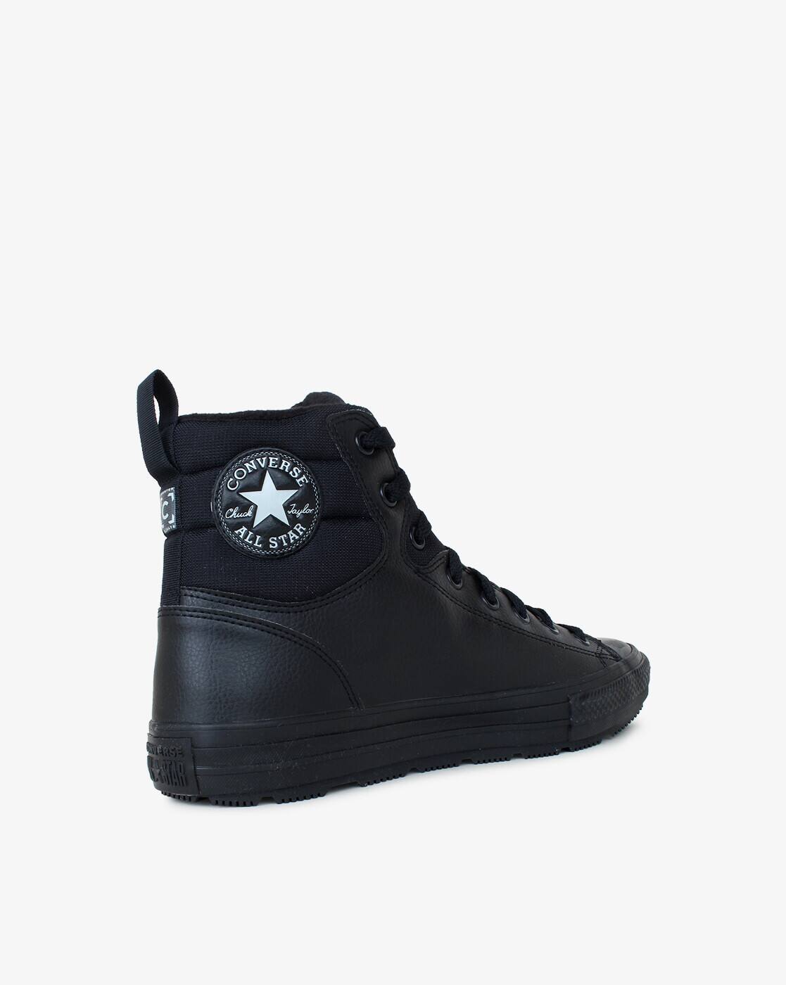 converse boot