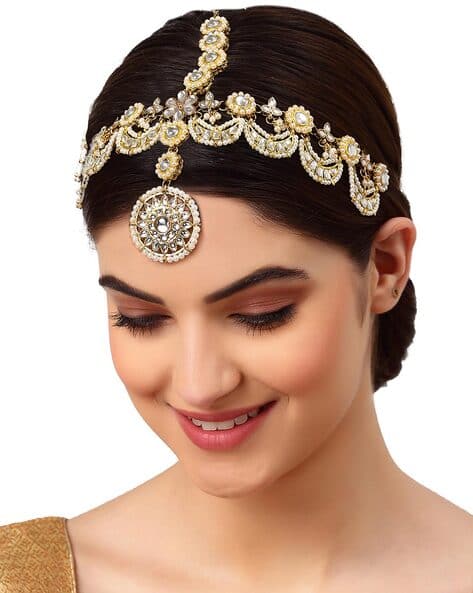 Pearl Beaded Mang Tikka