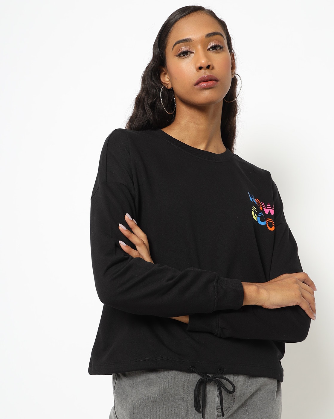 Black Sweatshirt & Hoodies for Women by Vero Moda | Ajio.com