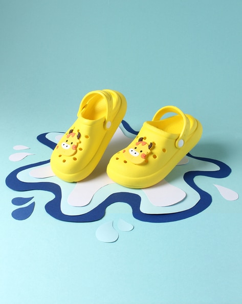 Yellow crocs for deals girls