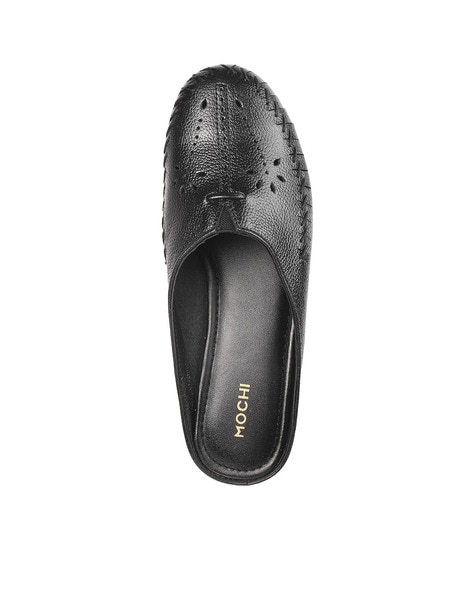 Buy Black Flat Shoes for Women by Mochi Online