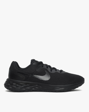 Cheap black hot sale nike trainers womens